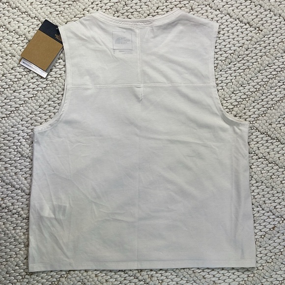 The North Face Dawn Relax Tank size Medium - Picture 3 of 6